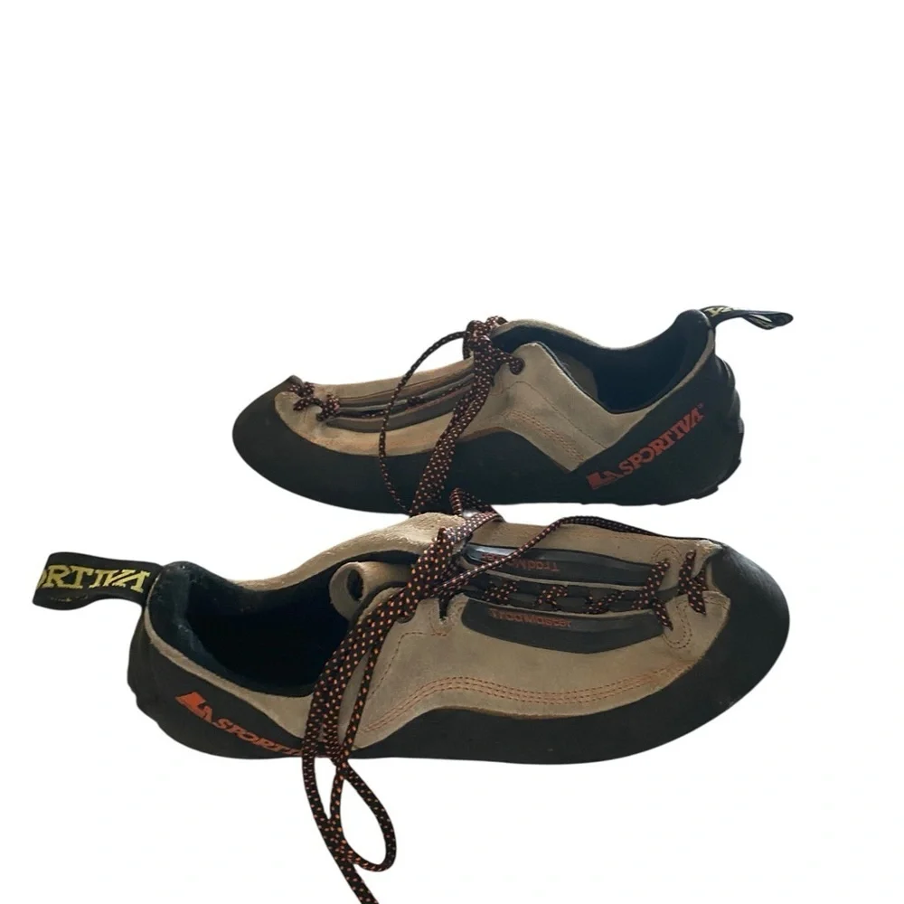 La Sportiva Tradmaster Cream Climbing Shoes Men’s size 10
